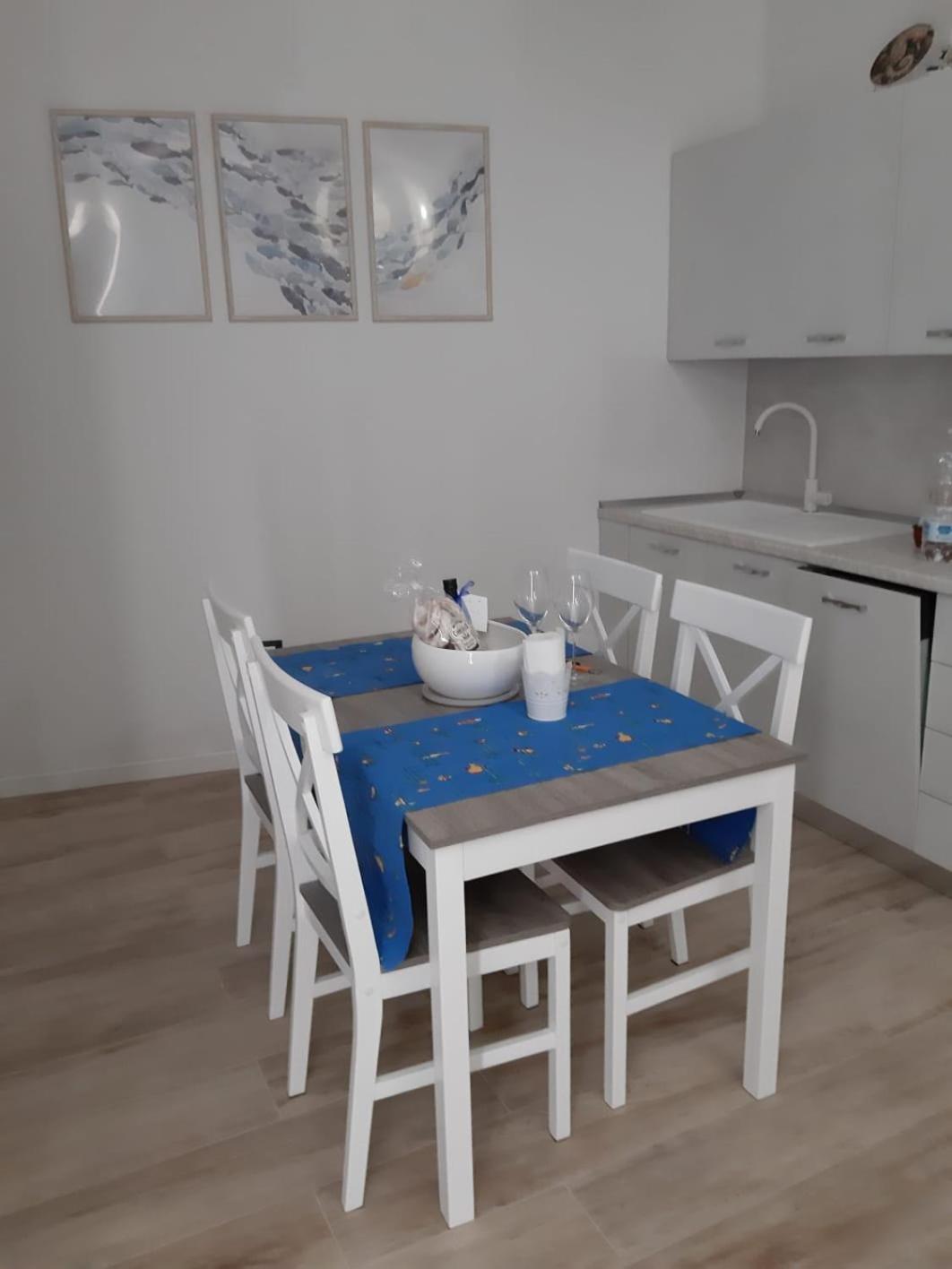 فيلا Casa Tornola Nel Borgo تيرمولي المظهر الخارجي الصورة