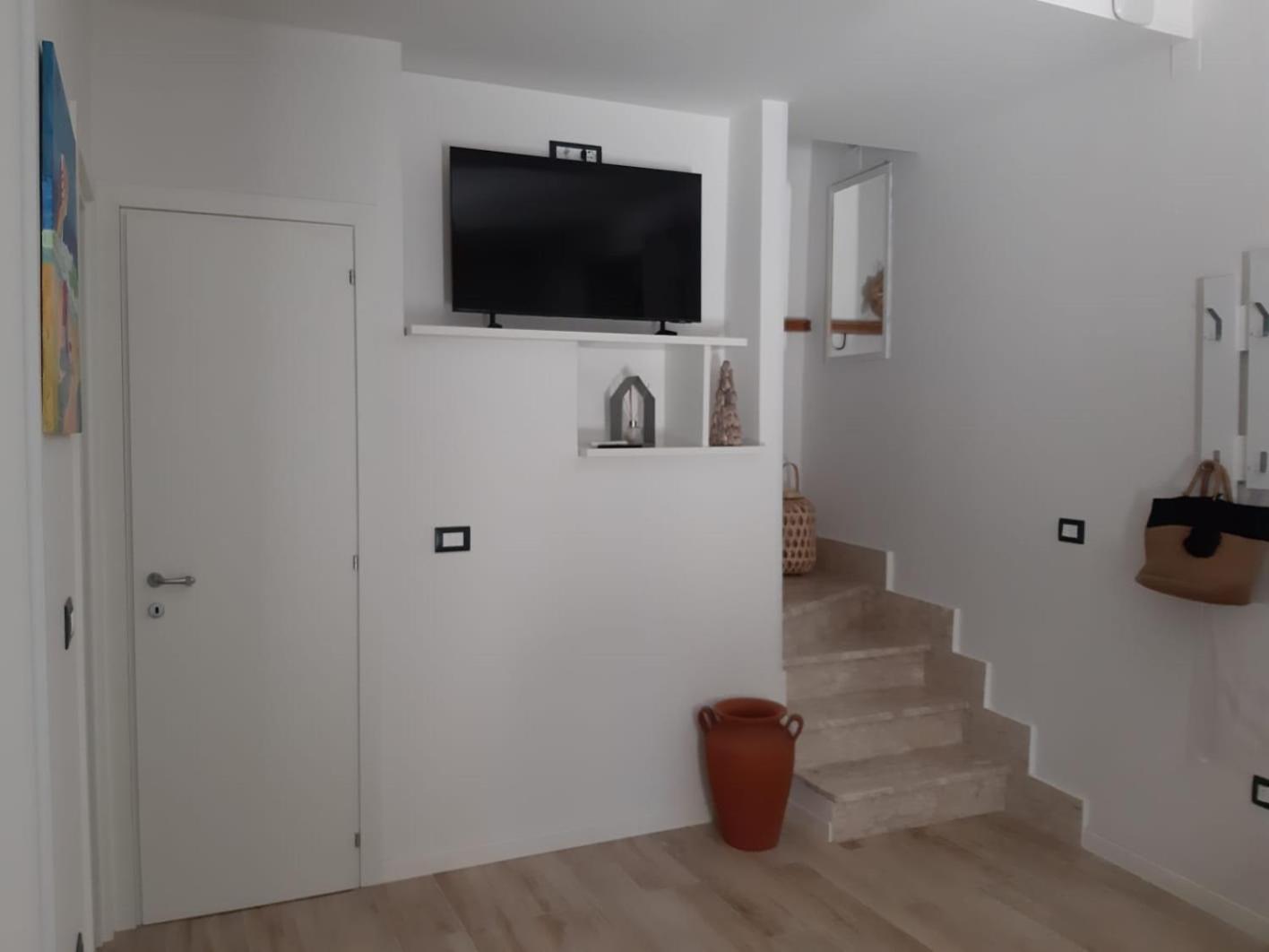 فيلا Casa Tornola Nel Borgo تيرمولي المظهر الخارجي الصورة